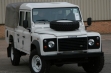 Внедорожник джип Land Rover Defender