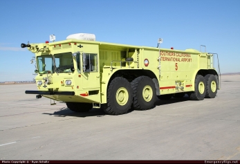 Oshkosh аэродромный пожарный автомобиль