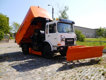 Автомобиль для вакуумной уборки купить