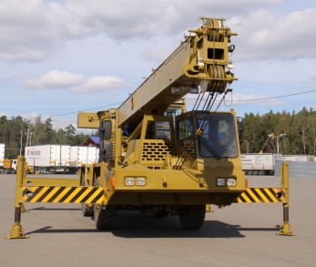 Автокраны в Москве продажа