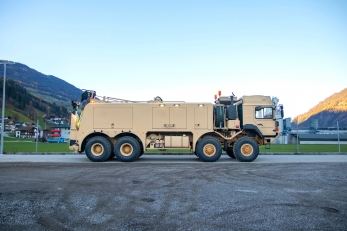 MAN 8x8 полноприводный эвакуатор самосвалов