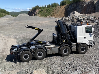TATRA 8x8 мультилифт с манипулятор-кран