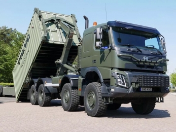 Автомобиль мультилифт Volvo