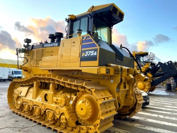 Аренда лизинг продажа бульдозеров KOMATSU D375A