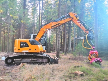 Харвестер-экскаватор Liebherr производство продажа