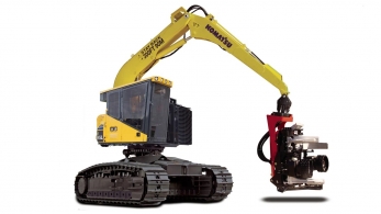 Komatsu XT445L гусеничный харвестер