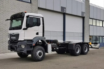 MAN TGS 33.400 6x6 полноприводное шасси самосвала