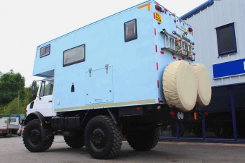 Автодом на полноприводном шасси