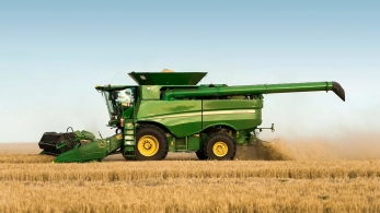 JOHN DEERE S680 зерноуборочный комбайн