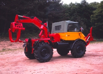 Unimog трелевочный трактор-скиддер