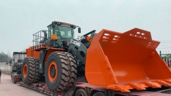 Китайский тяжелый погрузчик XCMG LW1200
