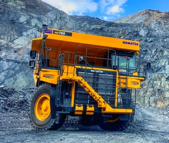 Самосвал карьерный Komatsu HD-785