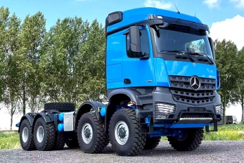 Mercedes-Benz Arocs 4152-AK 8x8 шасси полный привод