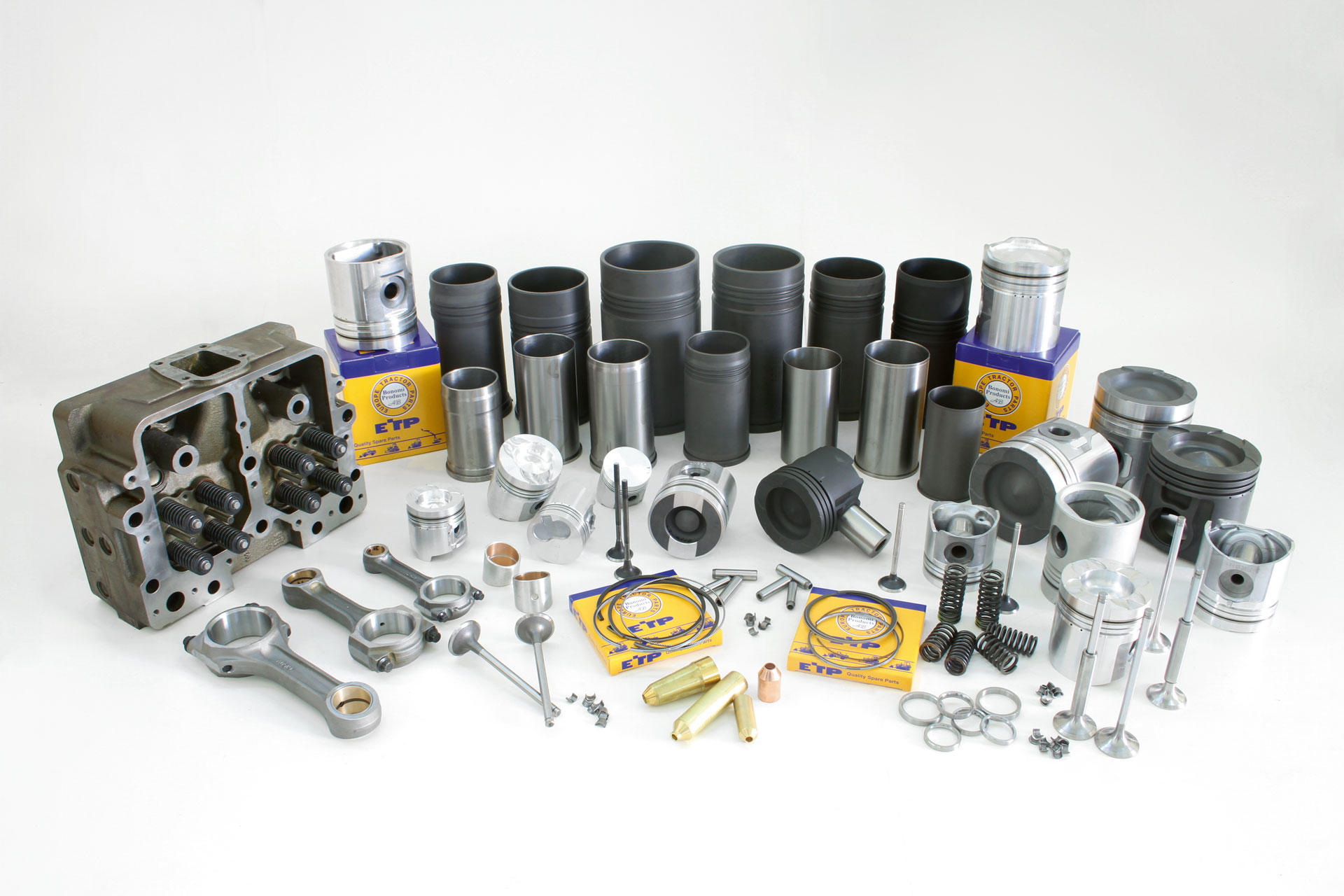 Запчасти для моторов. ETP запчасти Коматсу. Komatsu spare Parts. JCB spare Parts. Запасные части (spare and Parts) - склад запасных частей..