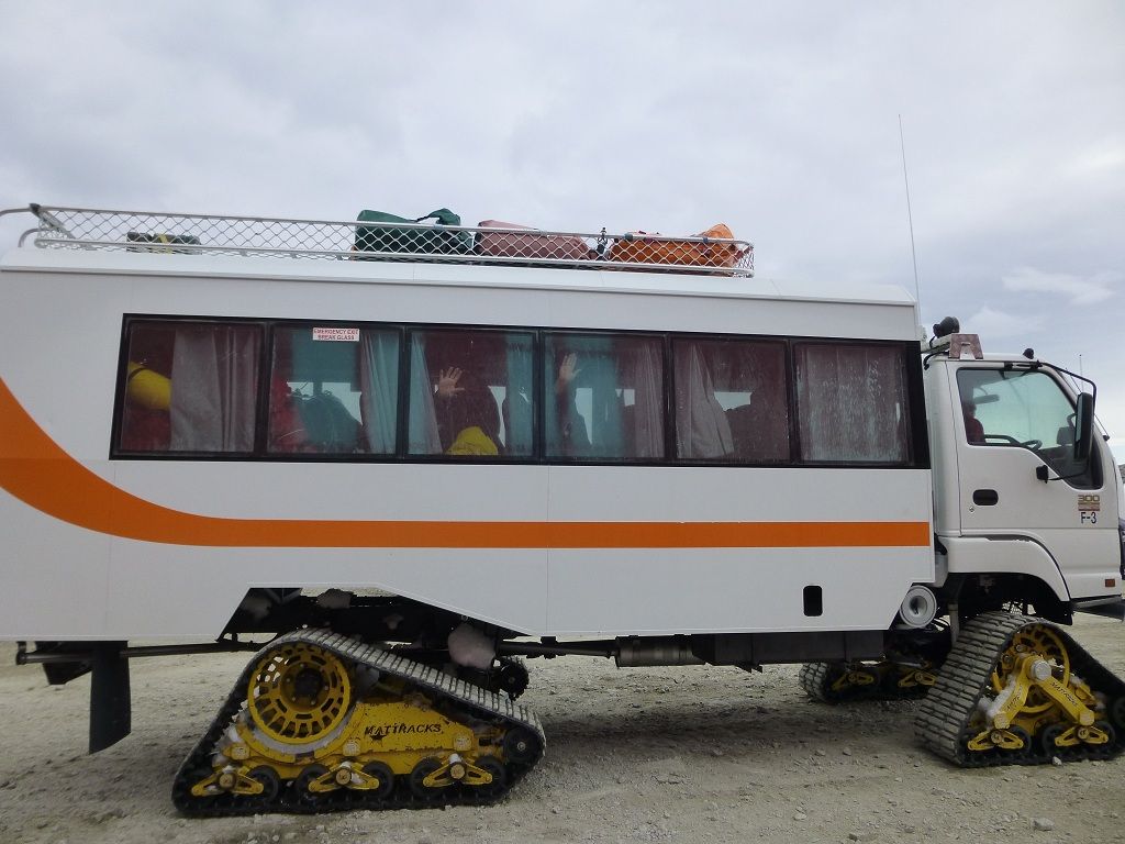 antarctic_bus